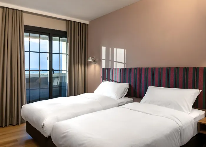 River Inn Kenting